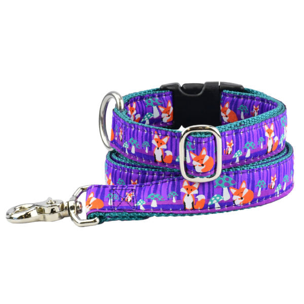 2 Hounds Design 1″ Nocturnal – Fox and Mushroom Ribbon Dog Leash