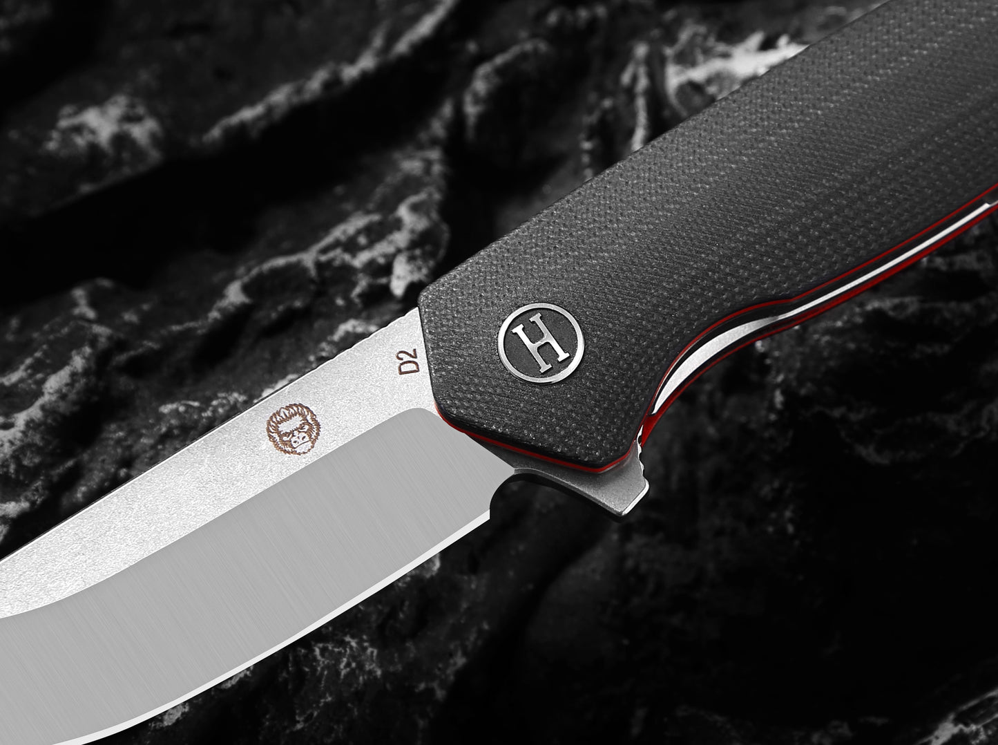 Holtzman's Gorilla Survival The Pathfinder Folding Pocket Knife Giftset for Men and Women (Silver and Red)