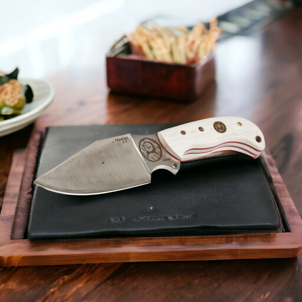 Kam Knife - Z9 - White Handle - Fixed Blade