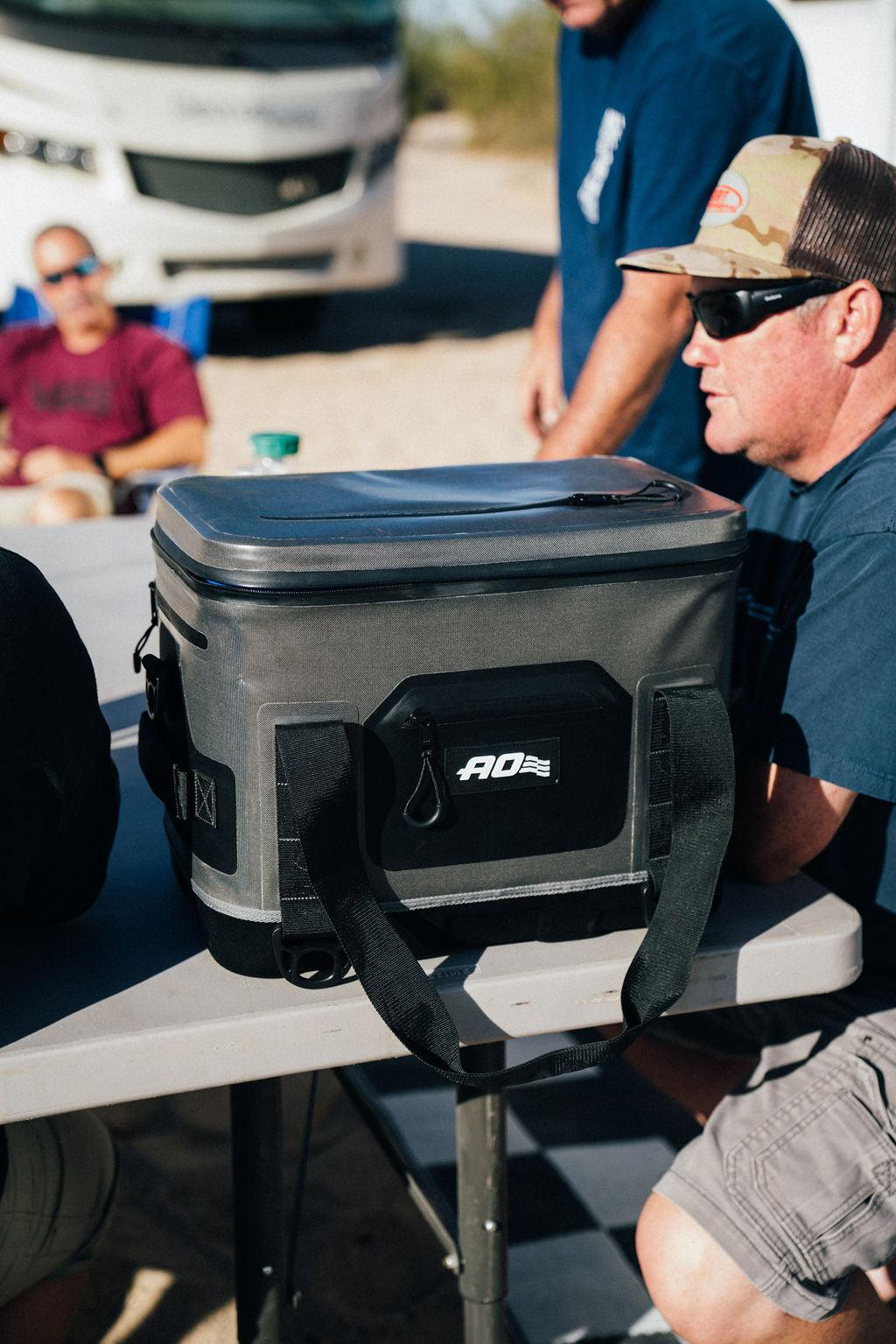 AO Coolers Hybrid 24 Can Cooler