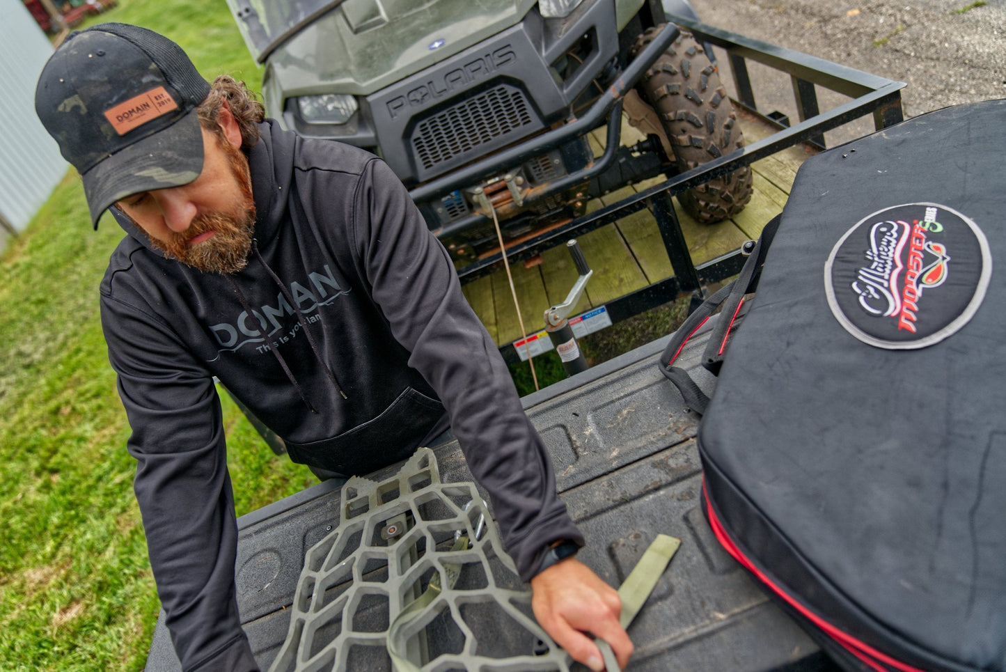 Domain Outdoor Black Sweatshirt