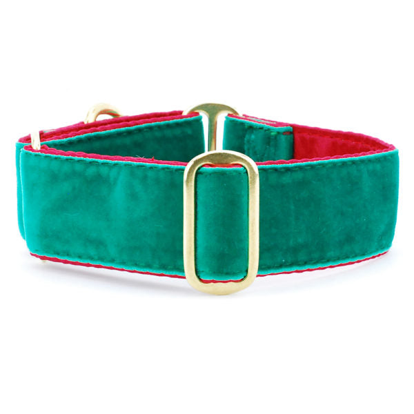 2 Hounds Design Holiday Velvet – Green/Red Dog Collar