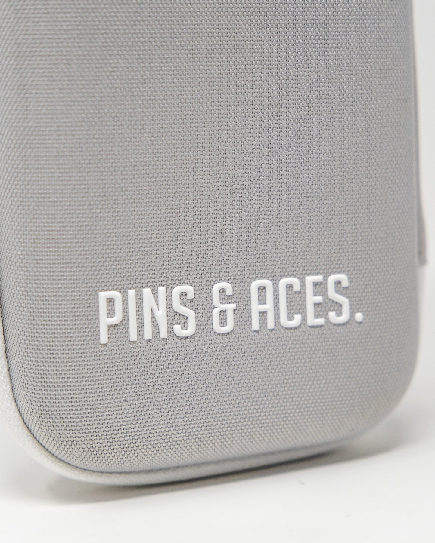 Pins and Aces Glove & Accessory Caddie - Gray