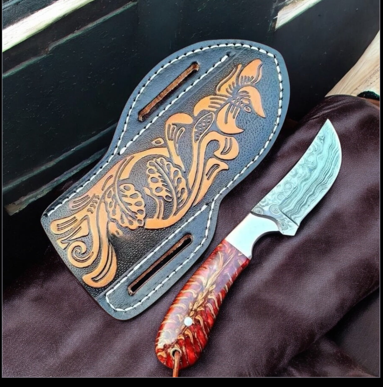 Texan Knives Handcrafted Cowboy Knife – 7.5" Damascus Steel Blade with Pine Cone Handle