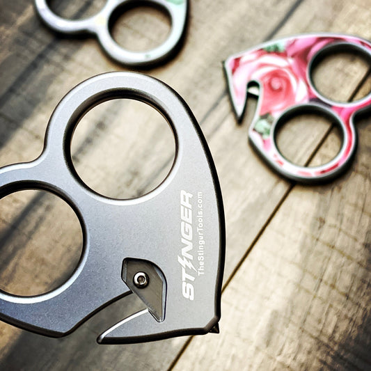 Stinger Survival Tools Emergency Escape Tool Keychain (Pink Rose)