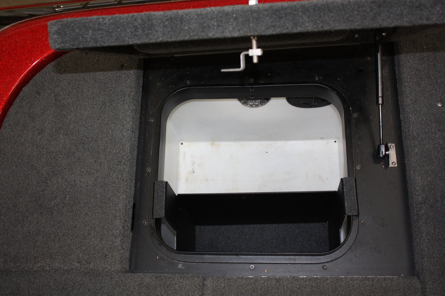 AMPD Marine NPDSK0050 Skeeter® 2018-C ZX250 TRASH CAN
