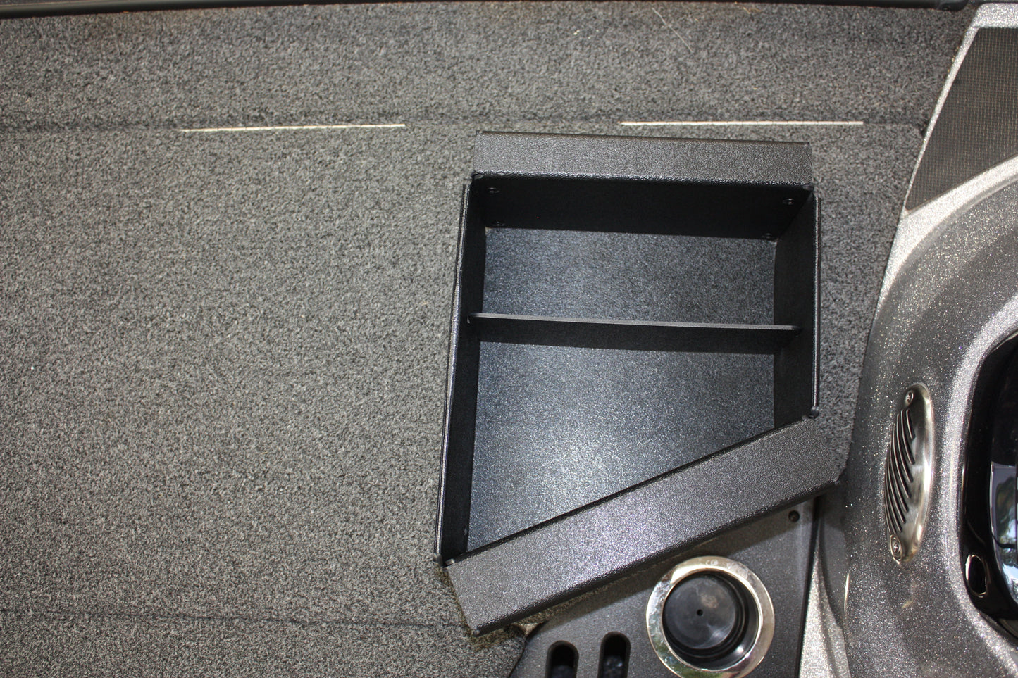 AMPD Marine NPDNIT0011 NITRO 2018 Z20 STARBOARD ROD LOCKER DAY TRAY