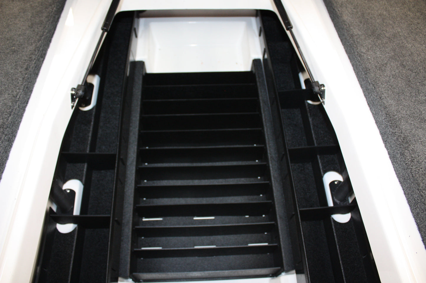 AMPD Marine NPDSK0057 2023 ZXR 19 2022-2025 ZXR 20/21 Skeeter® CENTER COMPARTMENT PLANO BOX TRAY