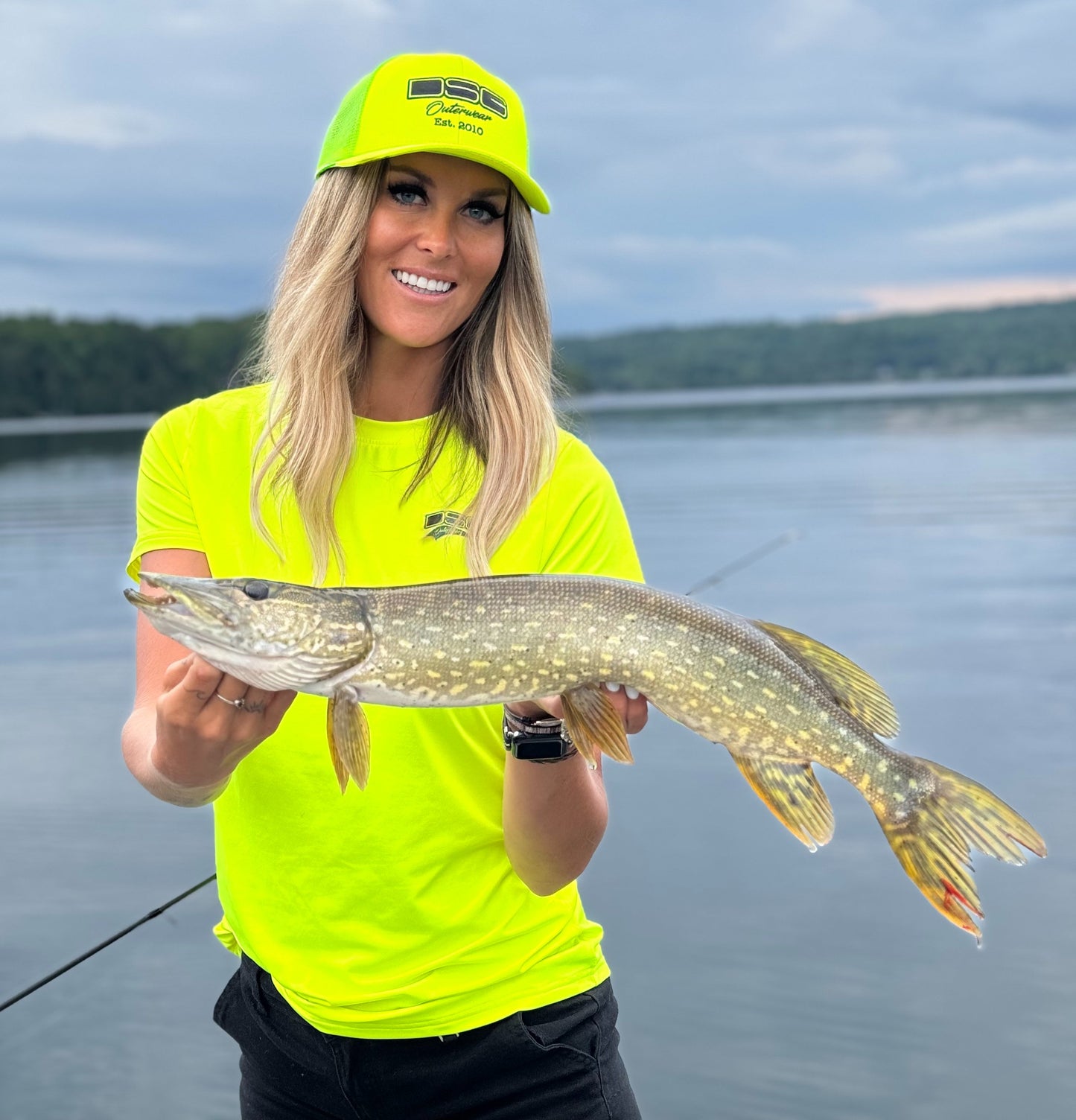 DSG Outerwear - Hi Vis Logo Tee