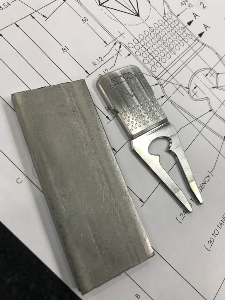 The Golf Gift Box Diamond Concept Divot Tool