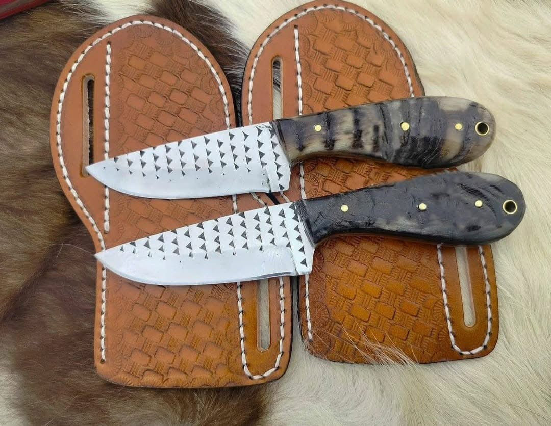 Texan Knives Rustic Cowboy Everyday Carry Knife – 8" Steel Blade, Sheep Horn Grip & Leather Sheath