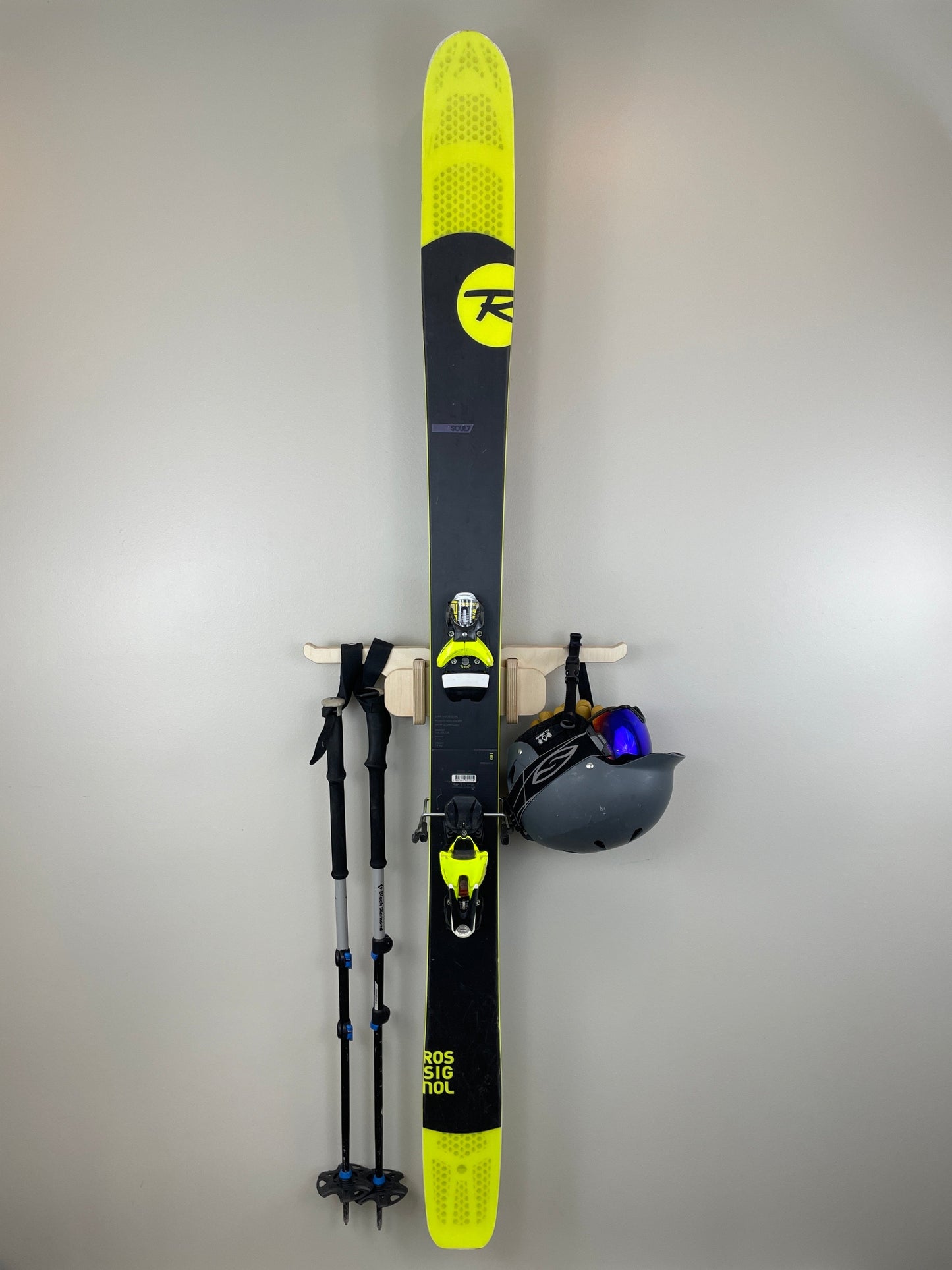 Rado Racks THE MOGUL ski storage rack