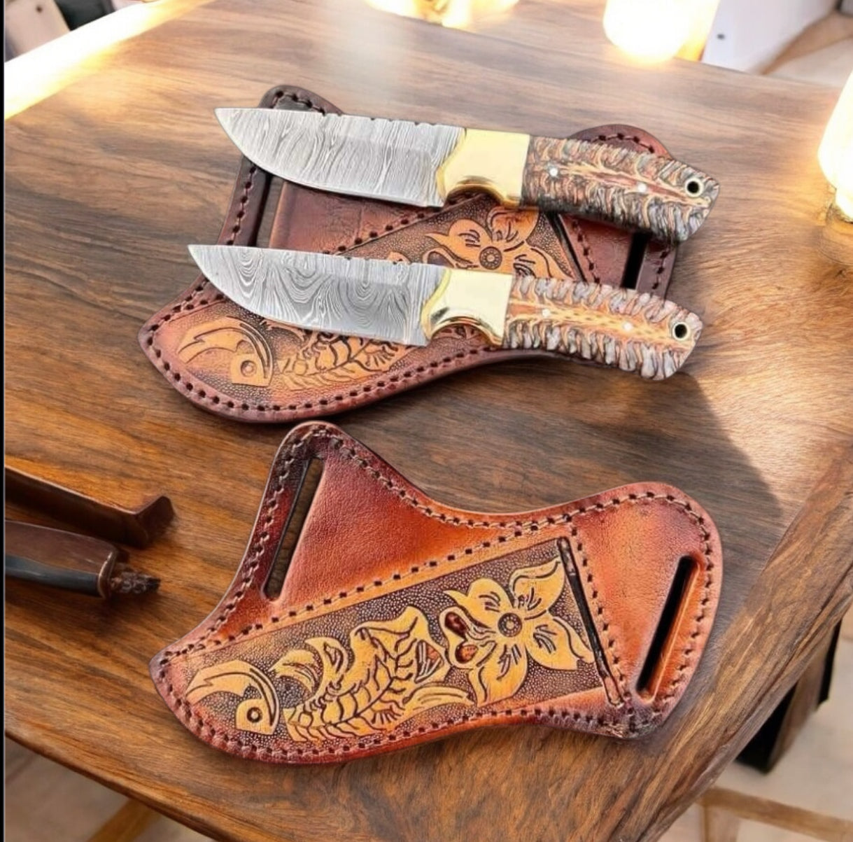 Texan Knives Western Cowboy Knife – Damascus Steel Blade, Pine Cone & Brass Bolster Handle