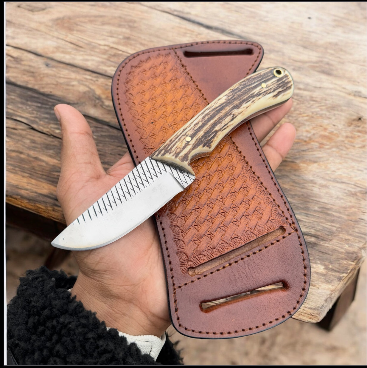 Texan Knives Wrangler's Edge Cowboy Knife – Stag Horn Handle with Leather Case