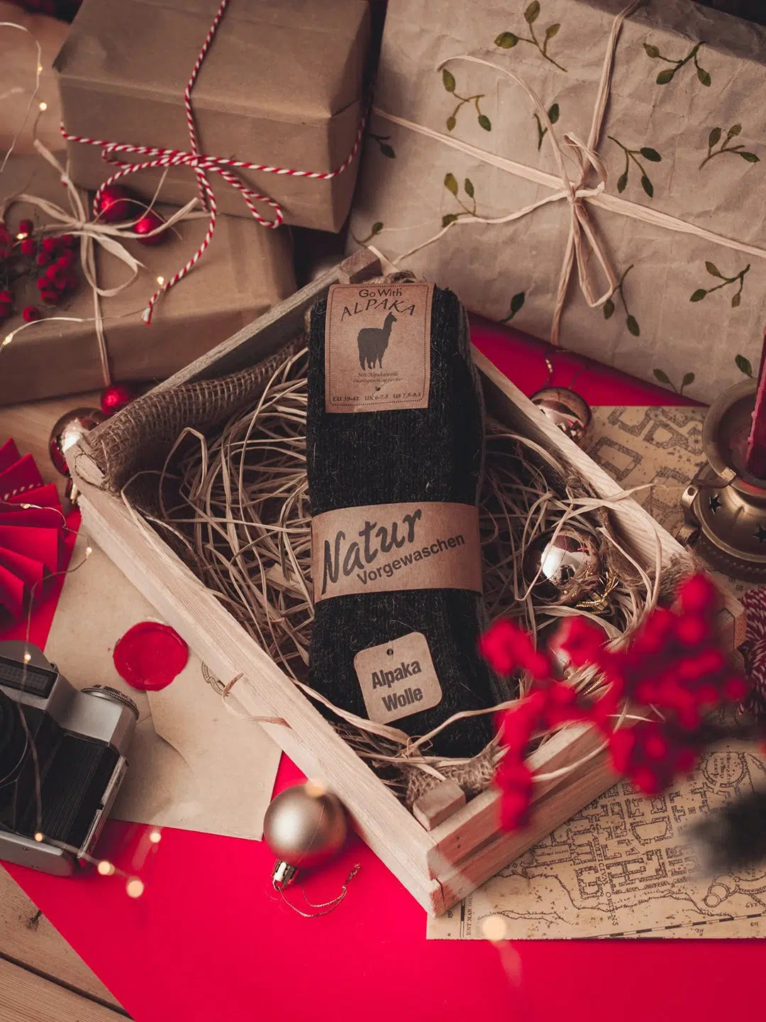 GoWith Alpaca Wool Crew Hiking Boot Socks for Men and Women - Ribbed Plain