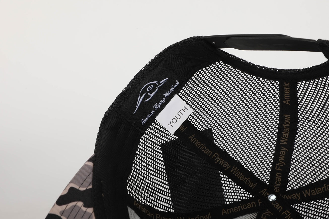 American Flyway Waterfowl Youth 7 Panel Hardwoods - II 3 D Puff Deer Head w/ Black Mesh - Angler's Pro Tackle & Outdoors