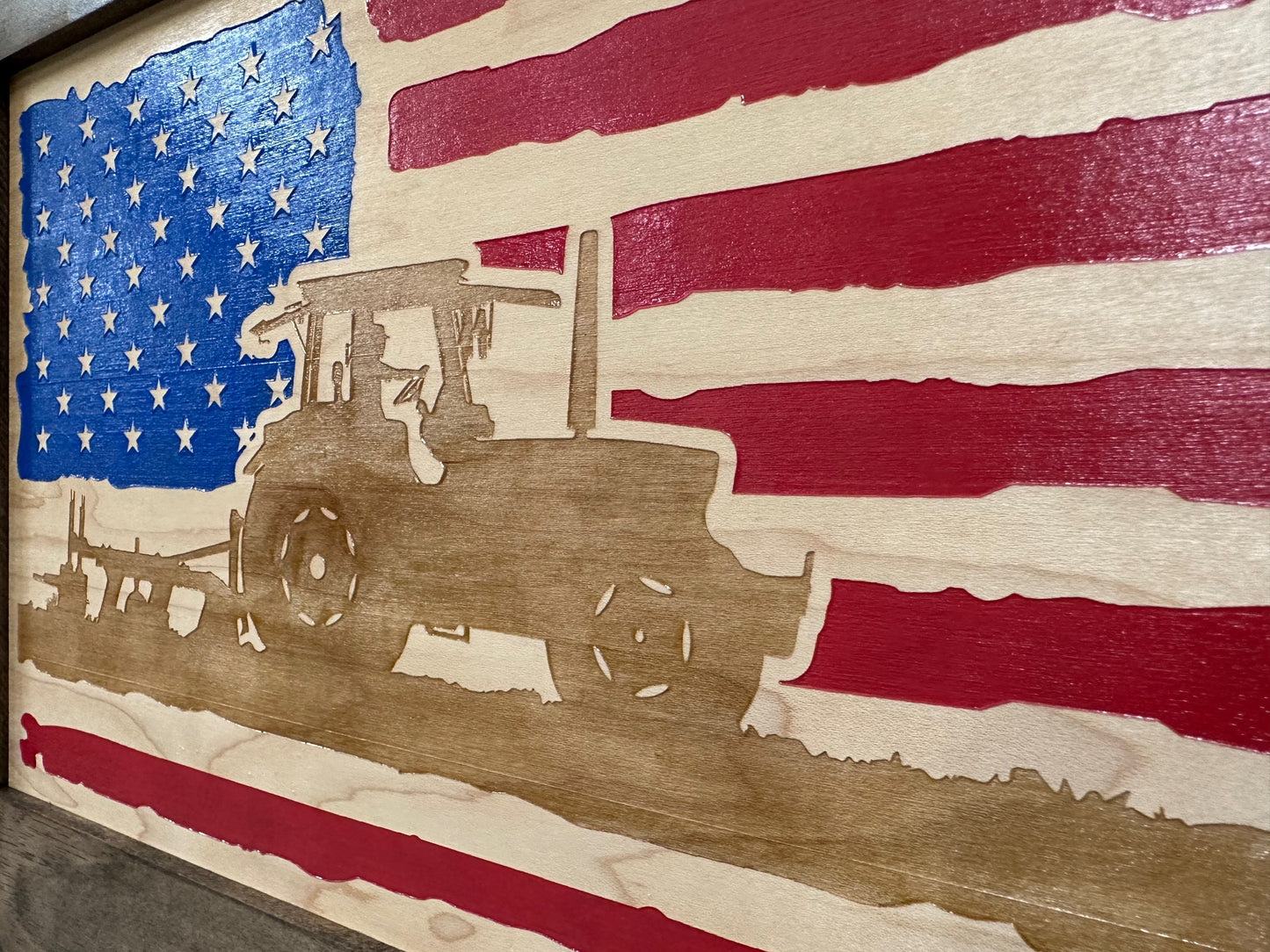 Bellewood Designs - Locking Gun Cabinet Wall Mounted with American Flag and Farmer Patriotic Decorative Front