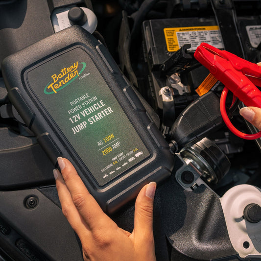 Battery Tender® 2000 AMP Power Station with 100 Watt Inverter