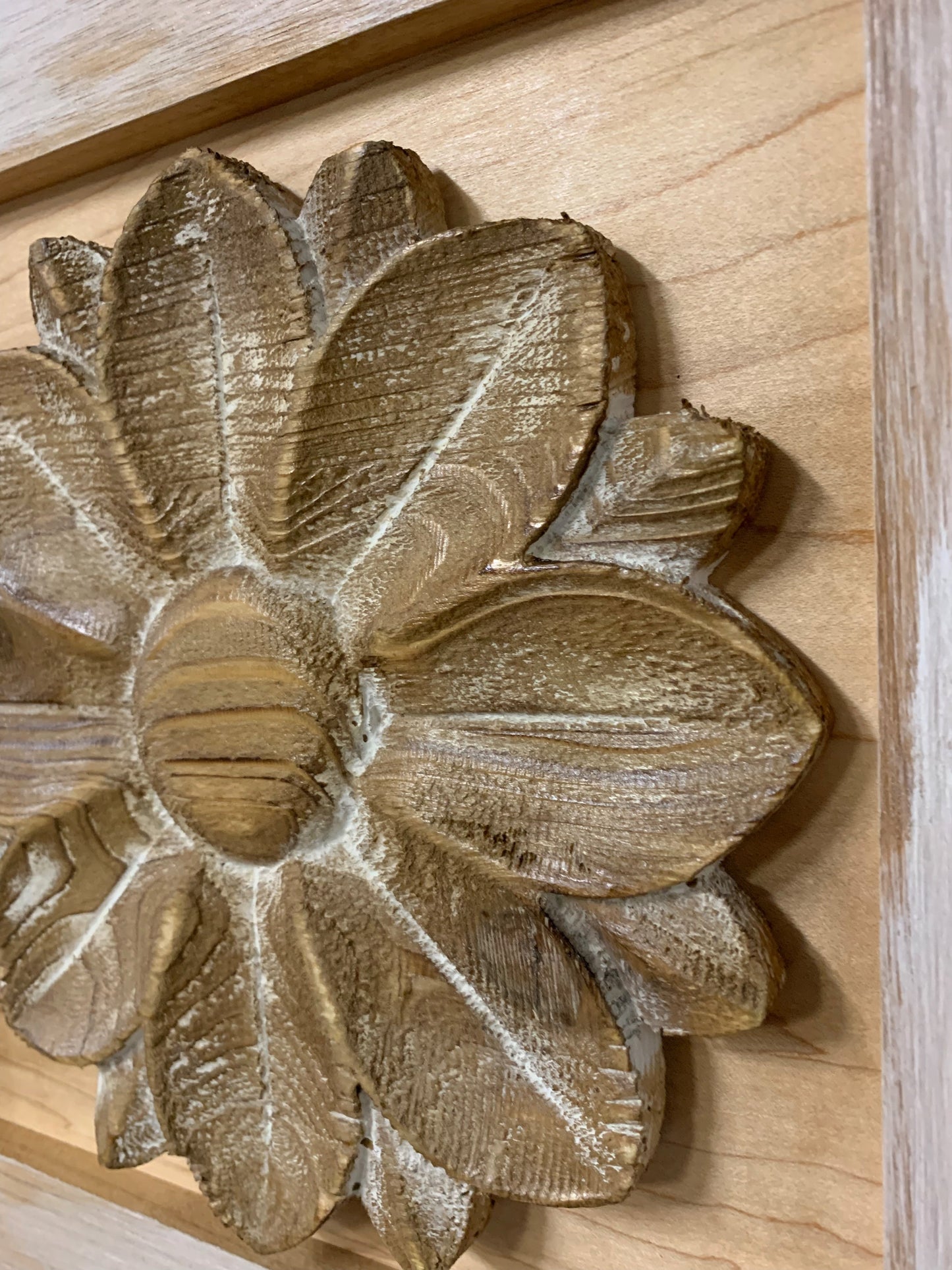 Bellewood Designs - Distressed Flower Concealed Gun Cabinet Wall Decor (White)