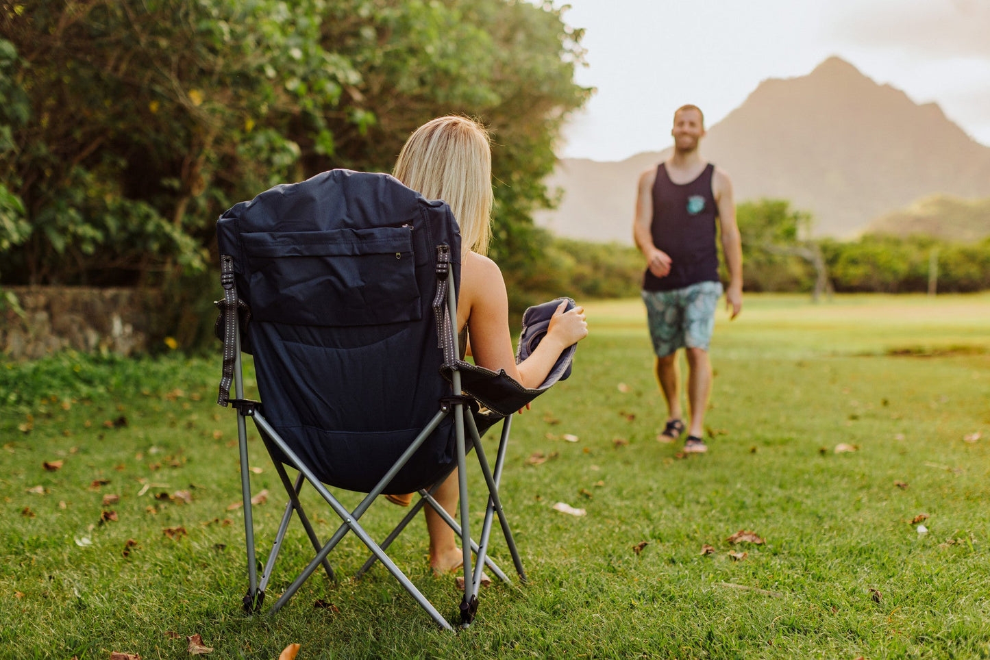 Picnic Time Reclining Camp Chair