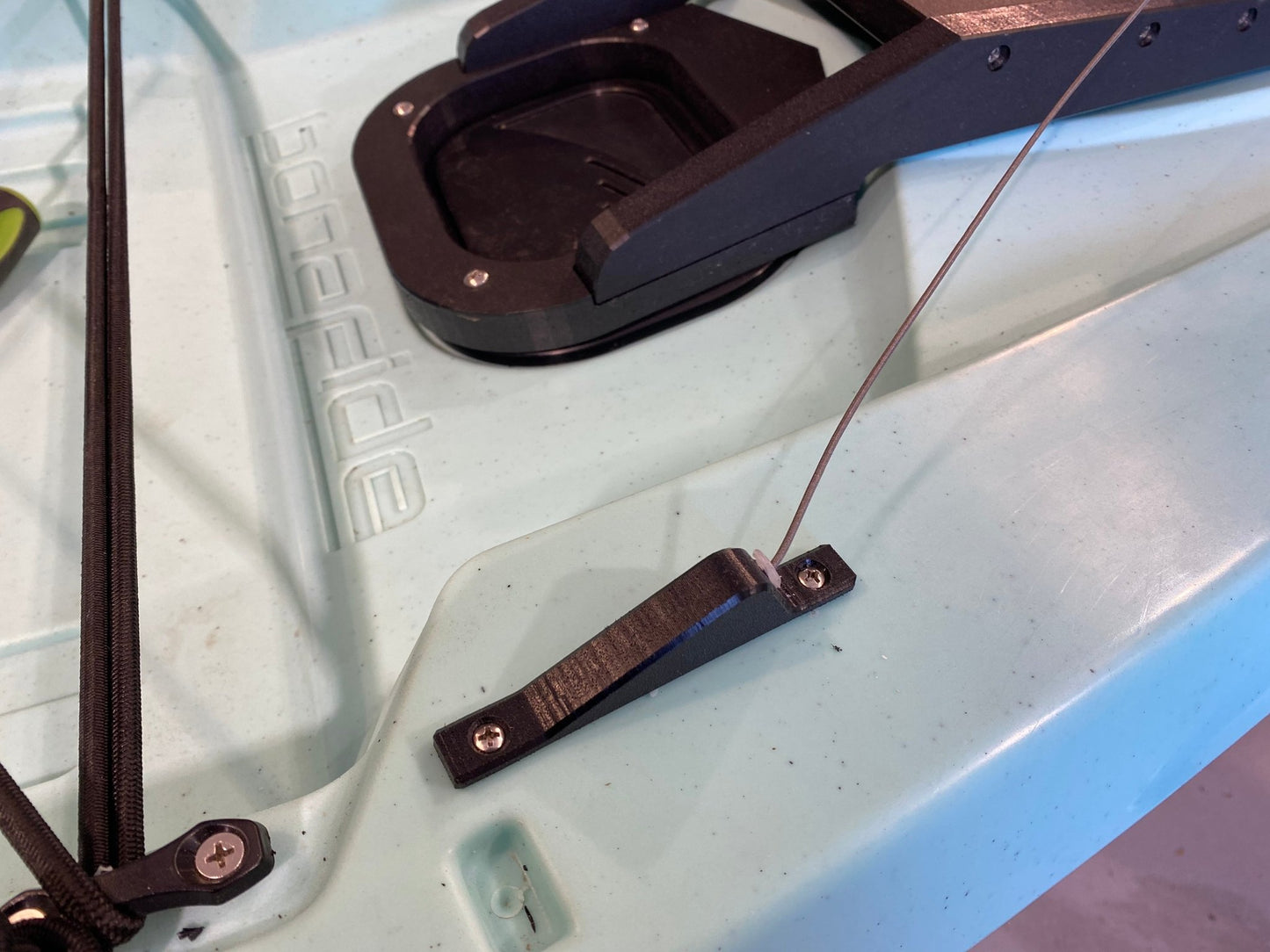 One Objective Thru Hull Line Guides - Angler's Pro Tackle & Outdoors