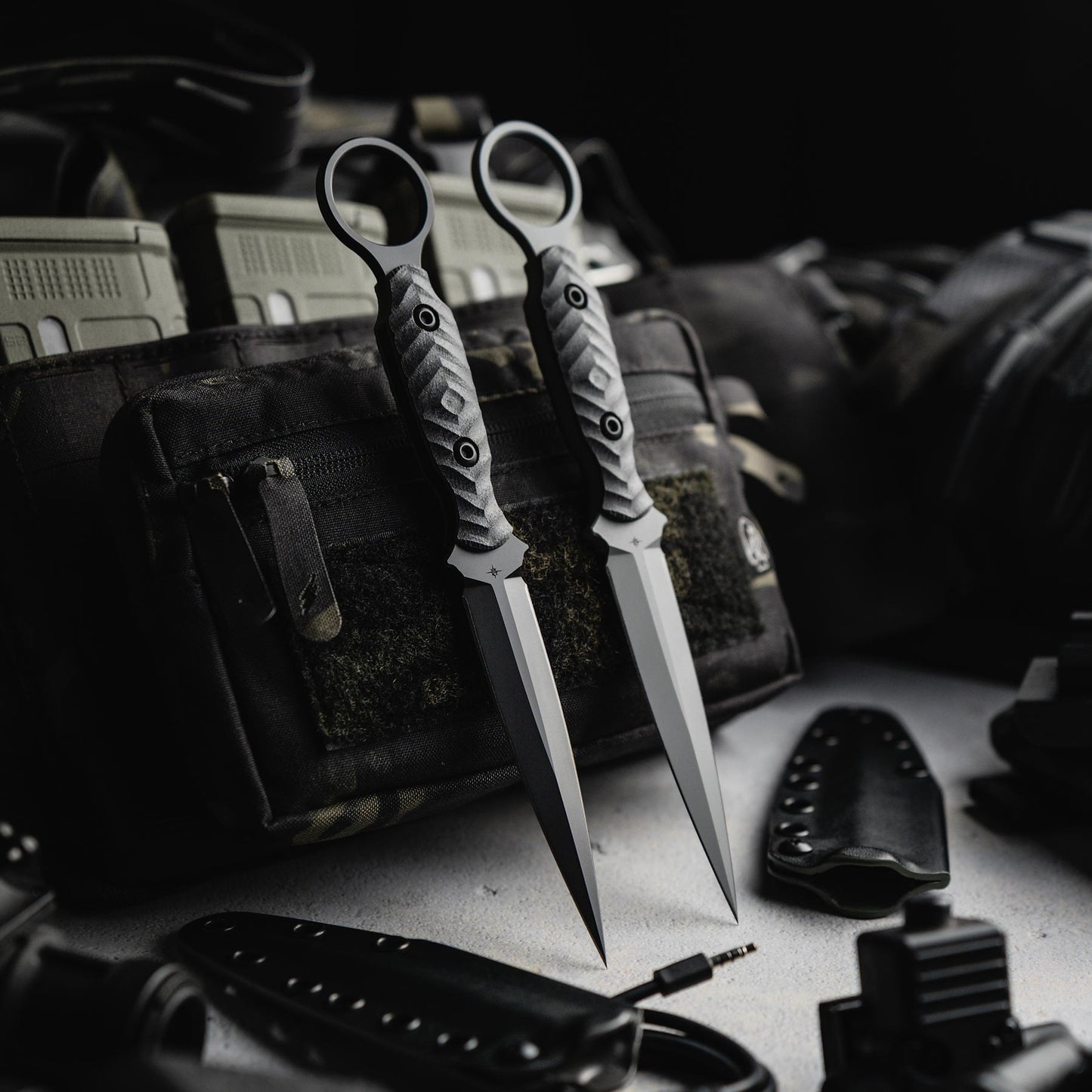 Toor Knives Specter R - SOCOM Black - Angler's Pro Tackle & Outdoors