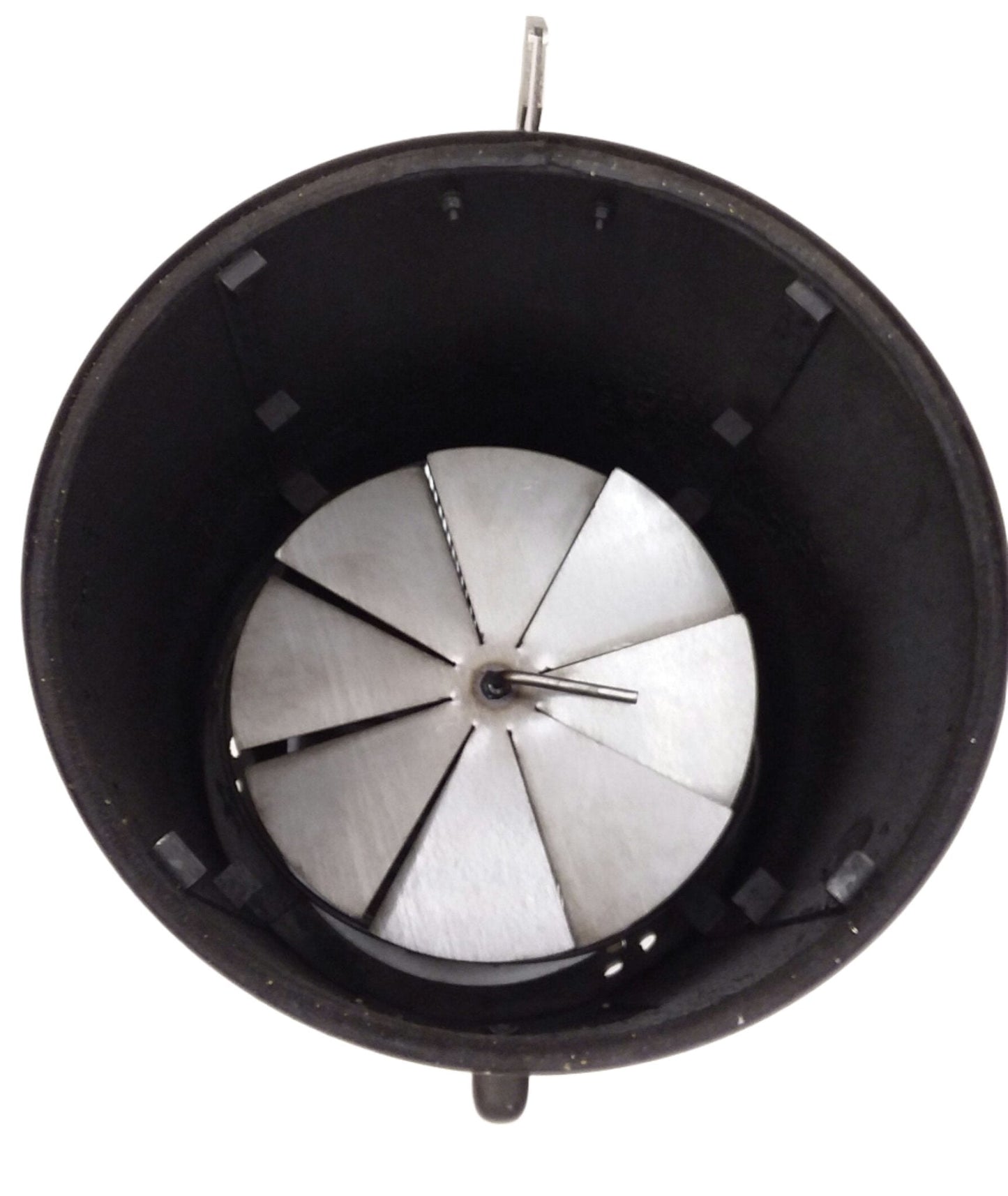 Hunsaker Vortex Smokers Vortex Charcoal Basket for WSM & Drum Cookers - Heavy Duty 14 Gauge Steel -Made in the USA - Promotes Even Cooking, Helps Prevent Burning - Round Design with Built-In Ash Plate