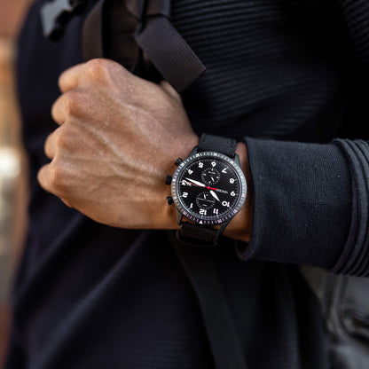 Vincero The Altitude - Matte Black/Red