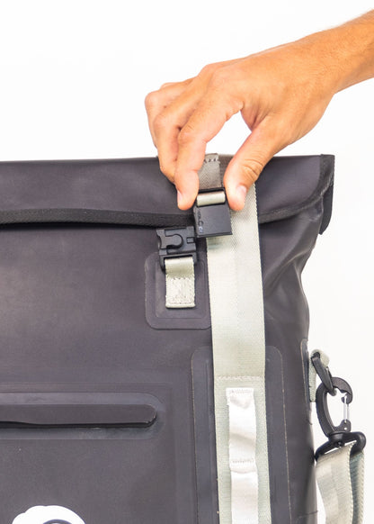 Dry Pocket Auto-Sealing, Waterproof, Floating, Scent Proof Tote Cooler