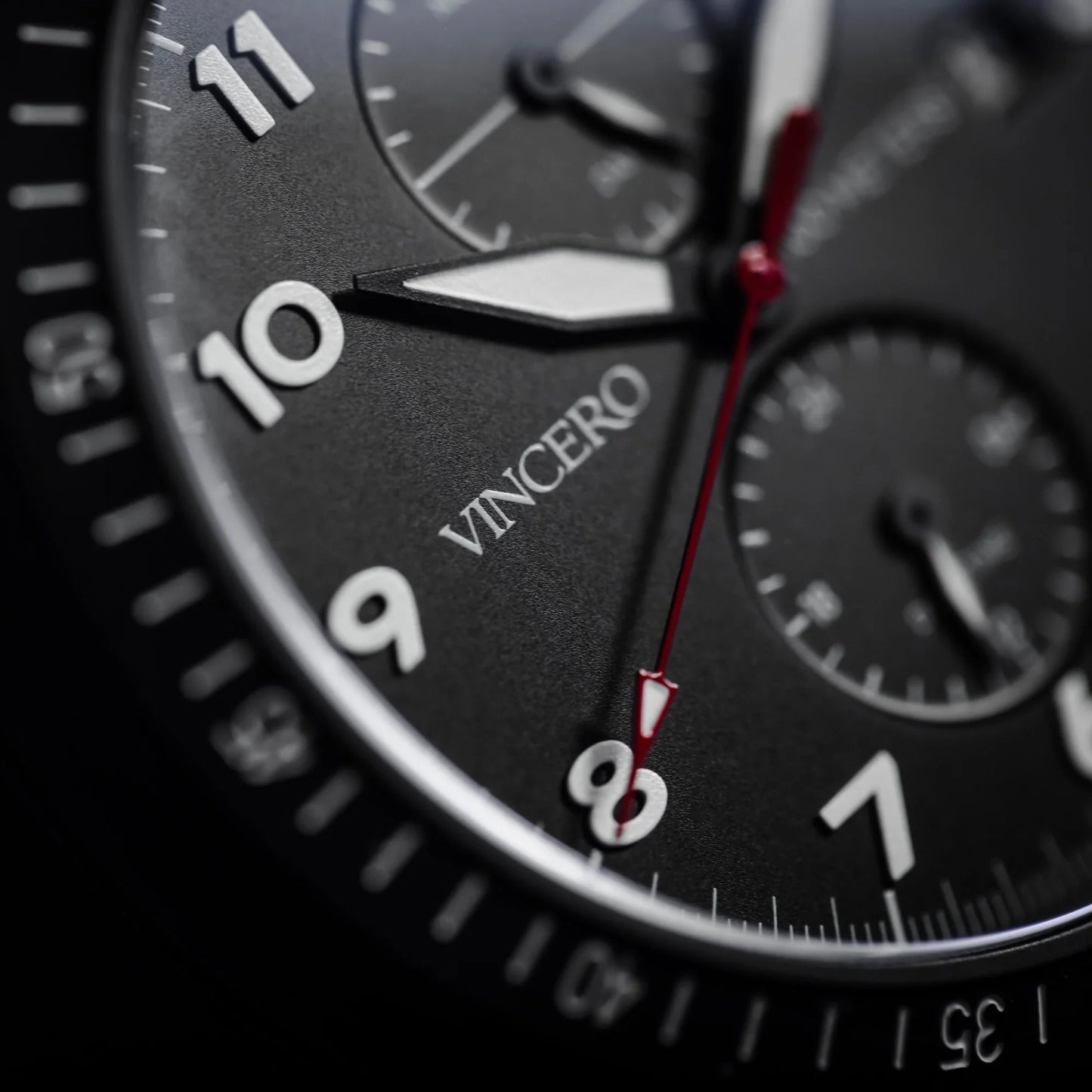 Vincero The Altitude - Matte Black/Red