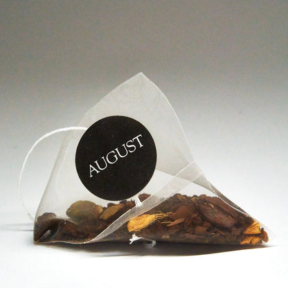 August Uncommon Tea Dirty Chai - Spicy Black Tea With Coffee (15 Tea Bags)