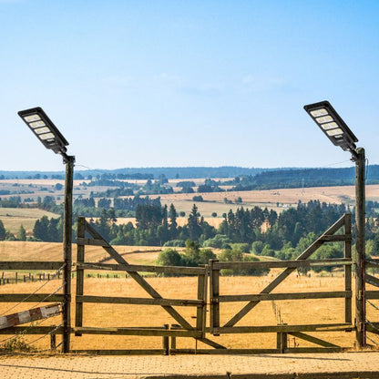 Langy Solar Lights 4 pack 200W solar street lights 25000 lumens