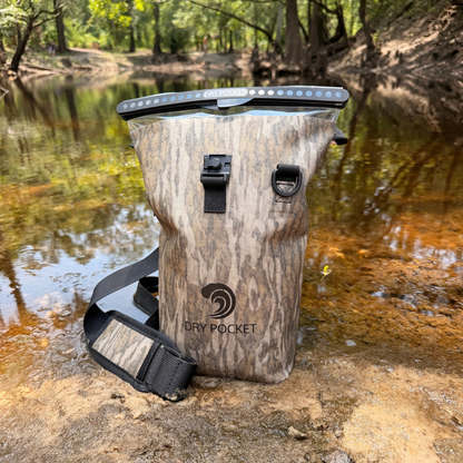 Dry Pocket Waterproof Floating Shell Bag / Dry Bag - Mossy Oak Bottomland Camo