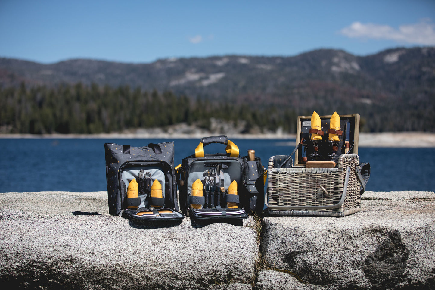 Picnic Time Pranzo Lunch Bag Cooler with Utensils