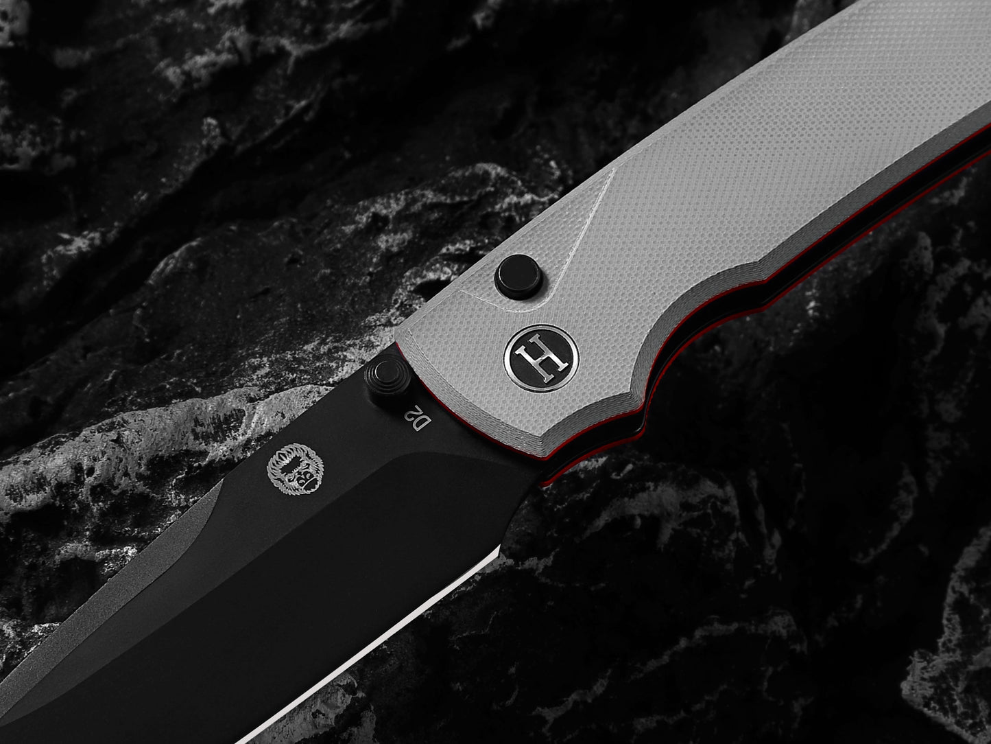 Holtzman's Gorilla Survival The Loyalist Folding Pocket Knife Giftset for Men and Women (Black and White)