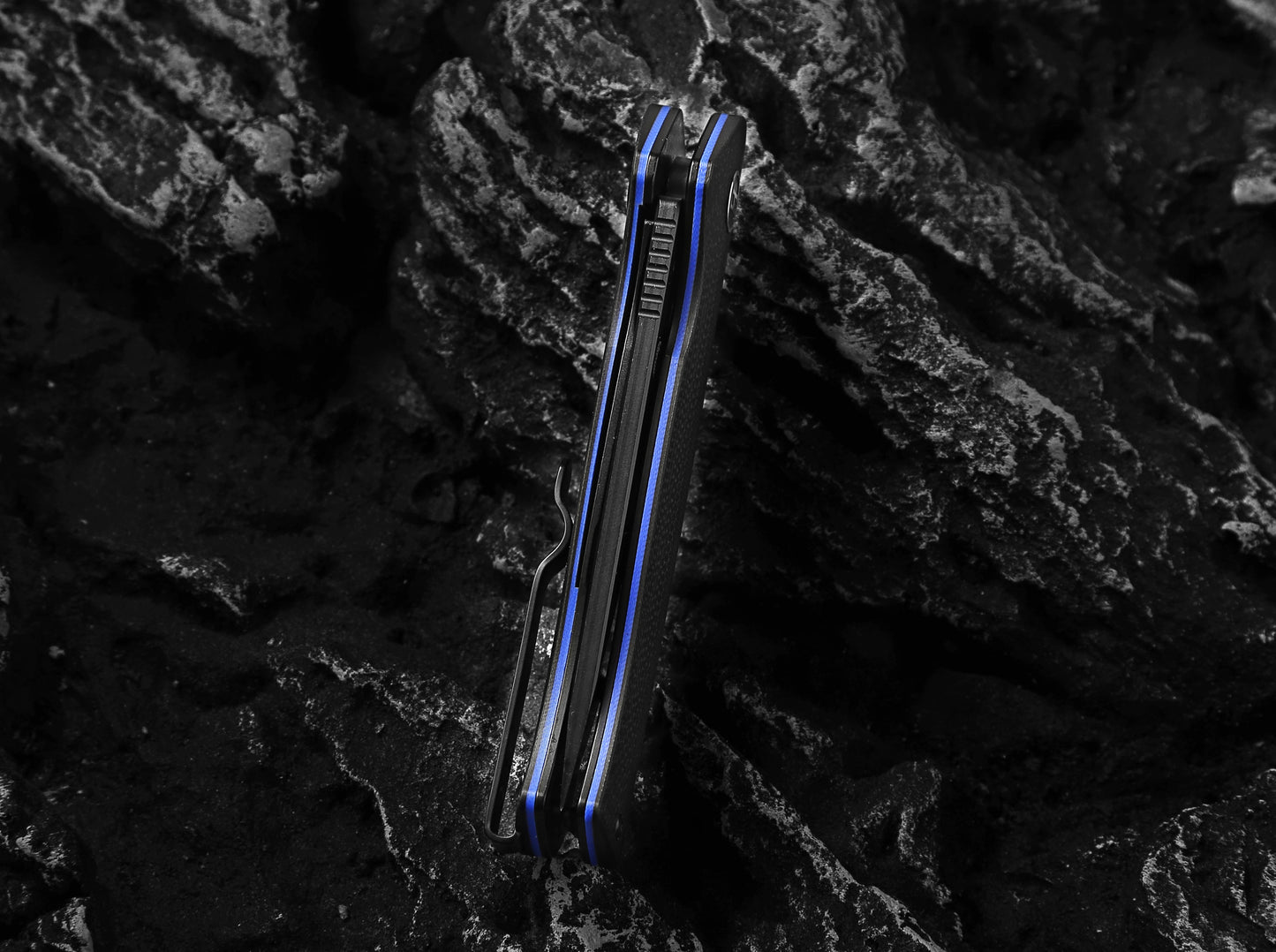 Holtzman's Gorilla Survival The Pathfinder Folding Pocket Holtzman's Gorilla Survival Knife Giftset for Men and Women (Black and Blue)