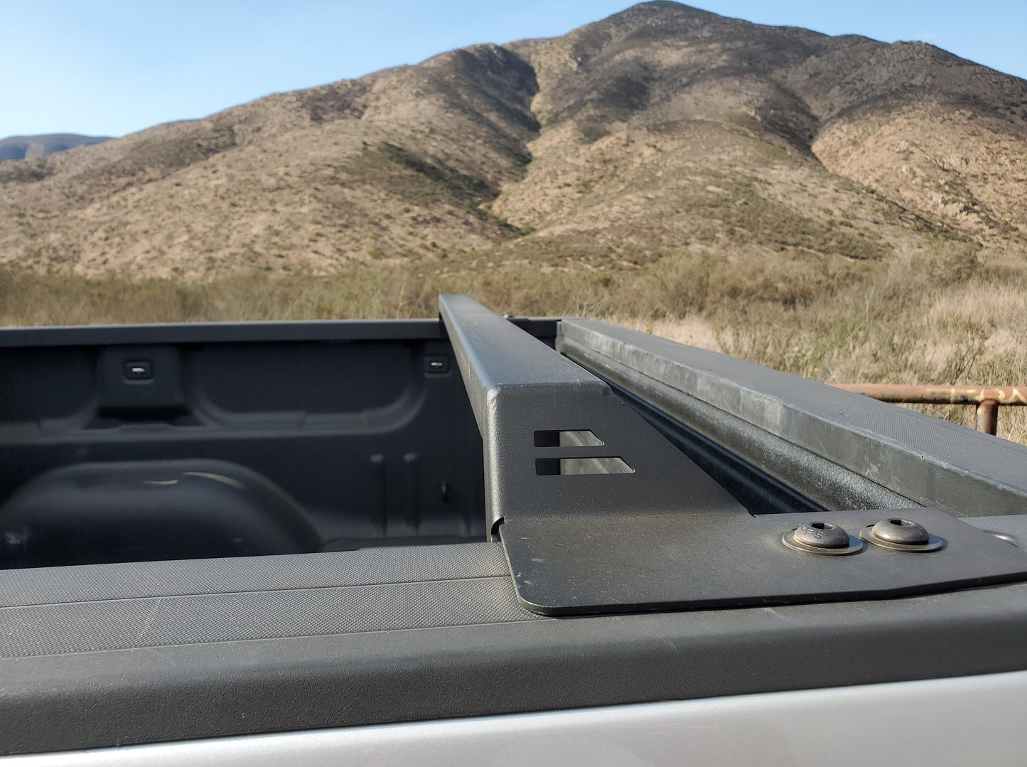 Range Industries 2014-2018 Silverado/Sierra 1500 Bed Rack