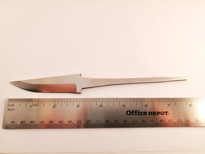 Laurin Metalli -carving-80-with-ricasso-stainless