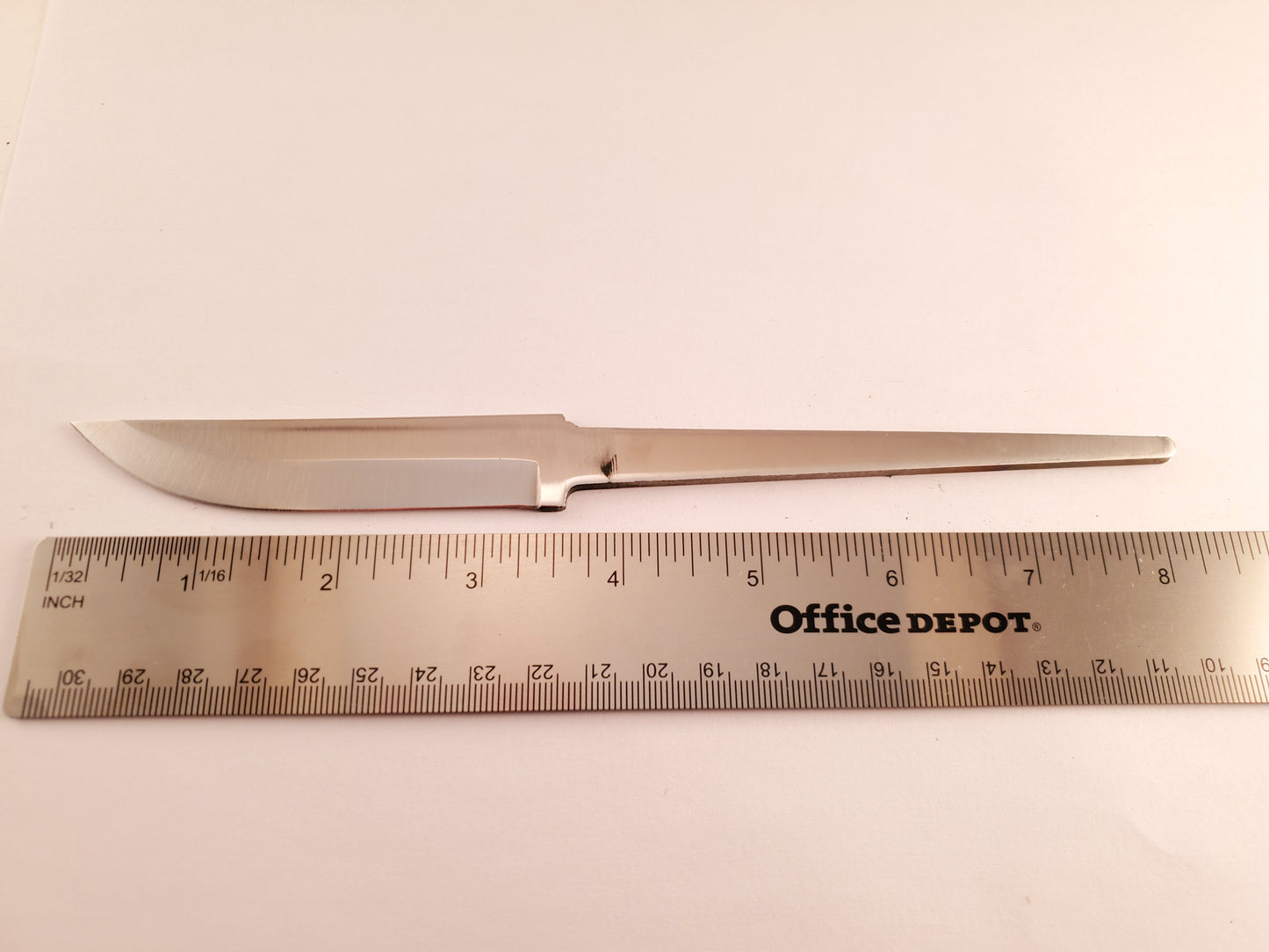 Laurin Metalli -carving-95-stainless-with-ricasso