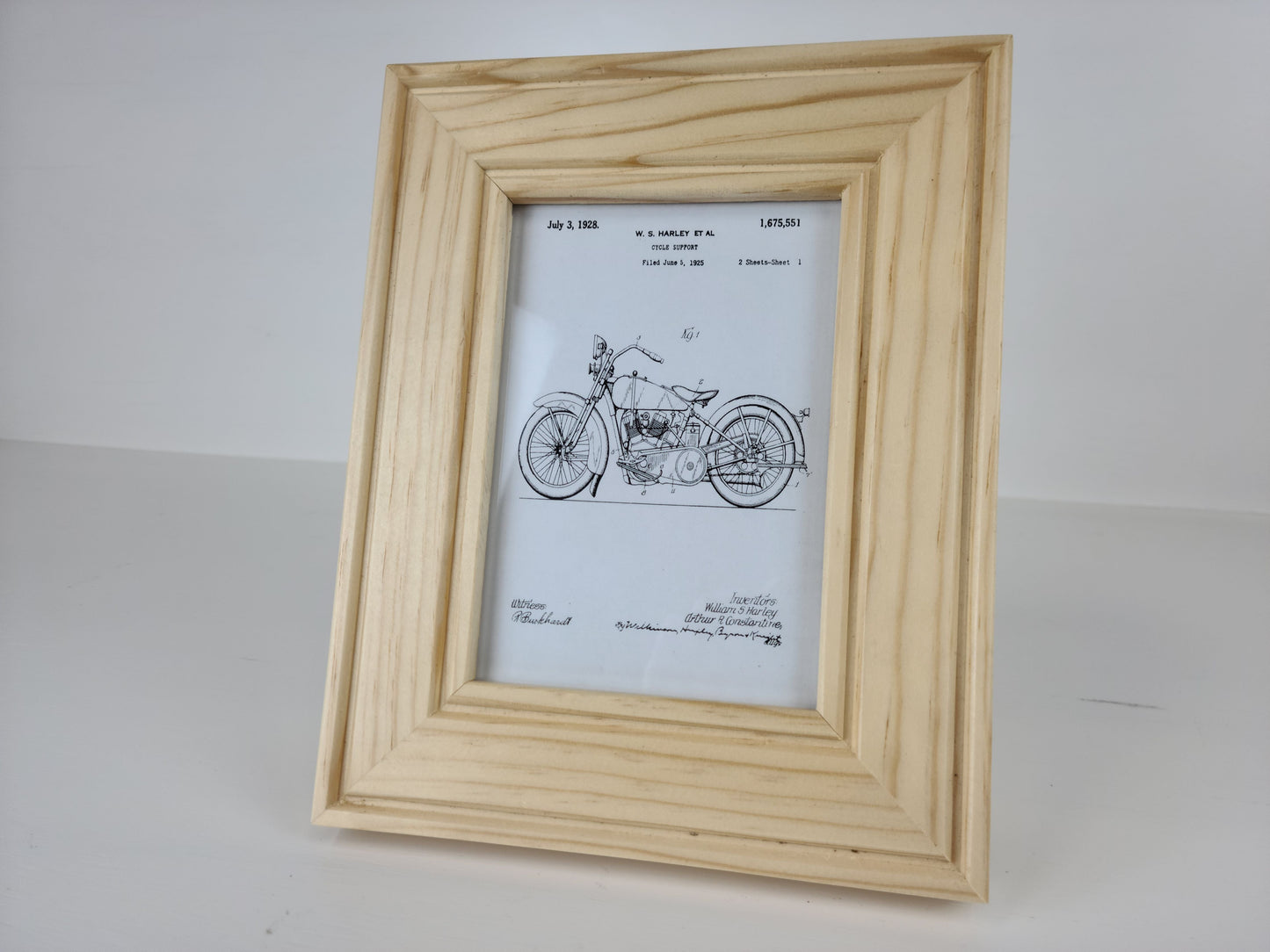 Liberty Home Concealment 5x7 Picture Frame Safe