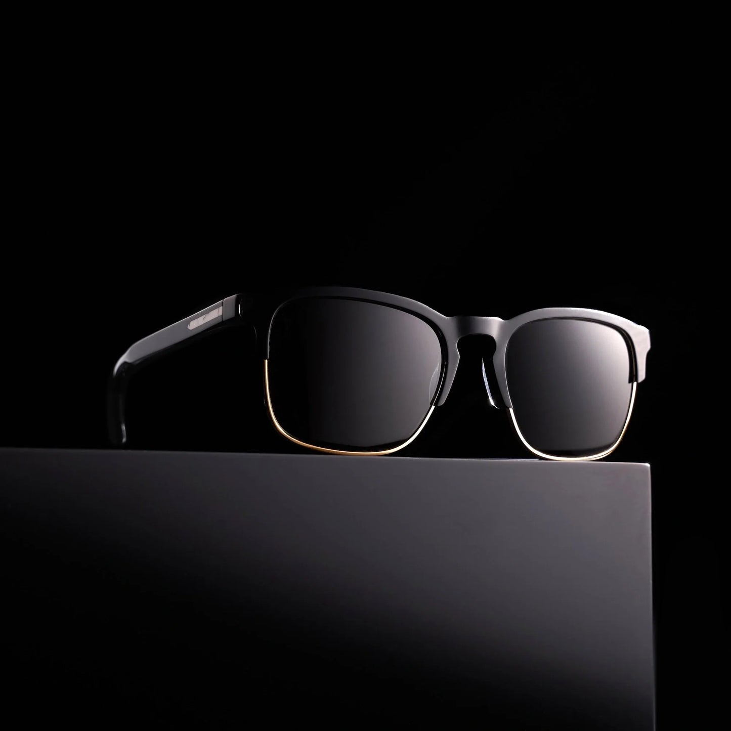 Vincero The Villa - Jet Black Gold