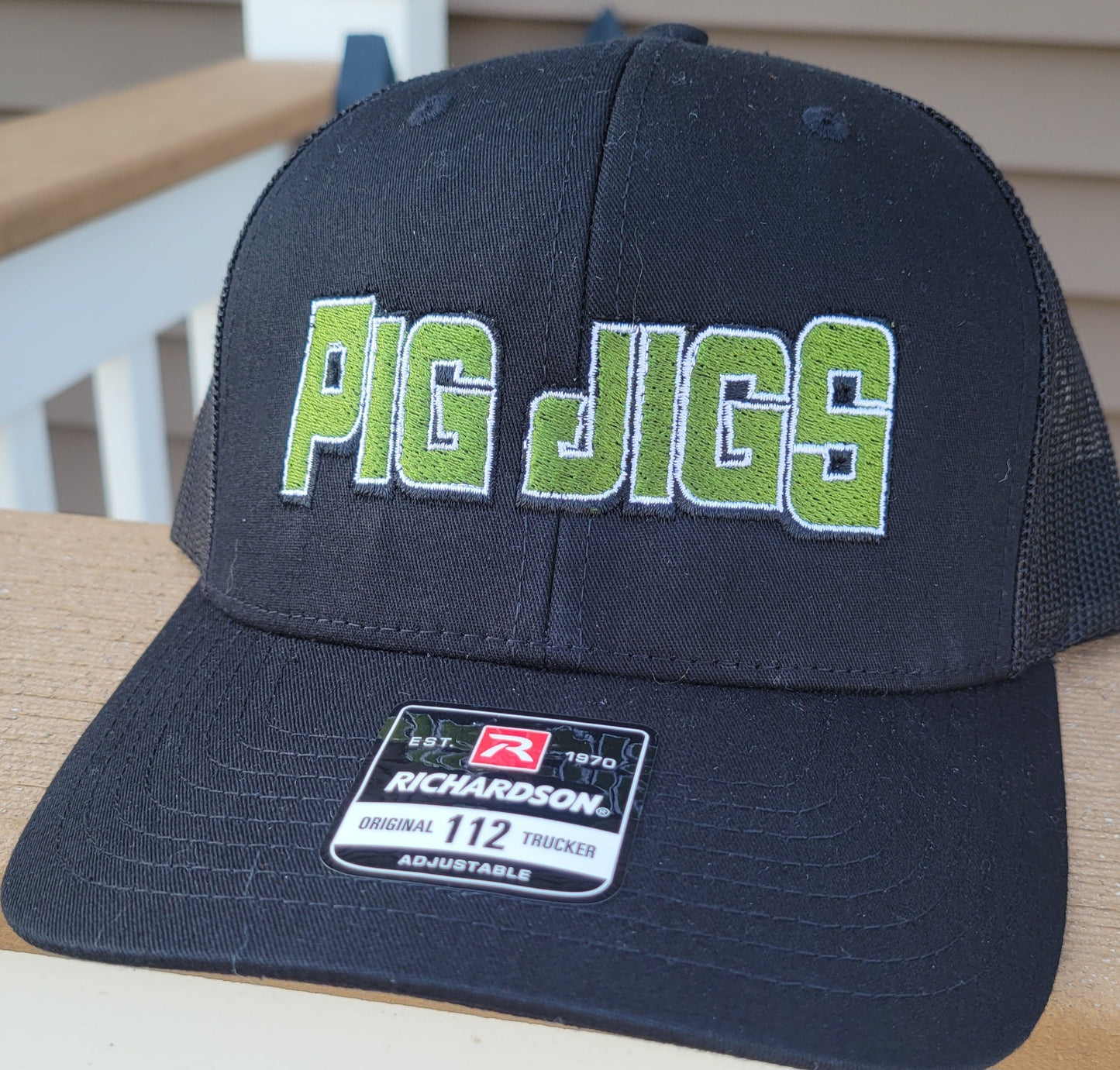 Pig Jigs  FONT HAT