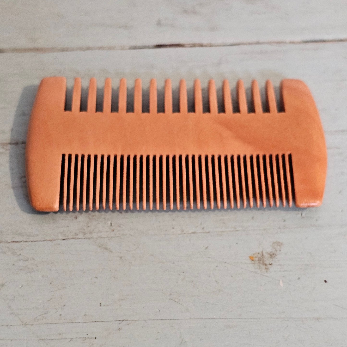 Hippies & Cowboys Beard Care Logo Comb