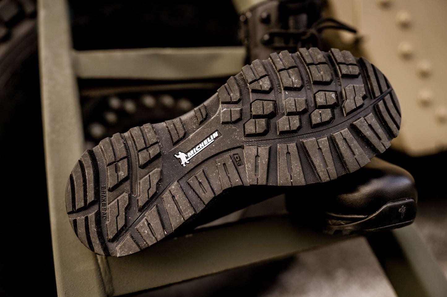 Magnum Boots Classic II 8" Side Zip Tactical Boot