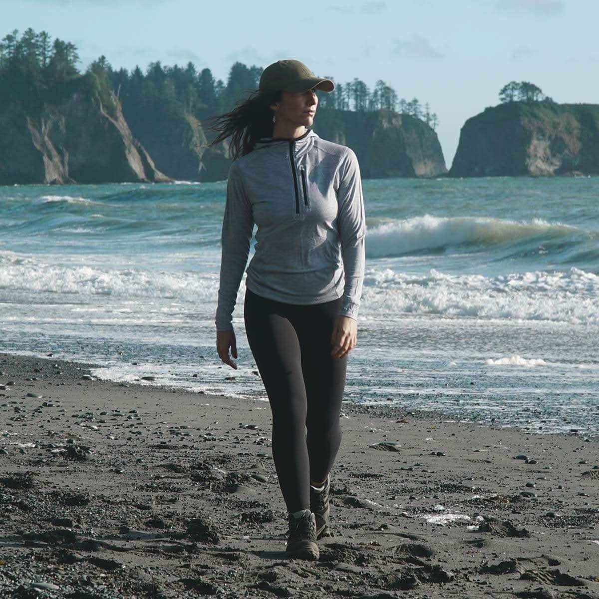 Minus33 Micro Weight - Women's Wool 1/4 Zip Sun Hoodie Woolverino
