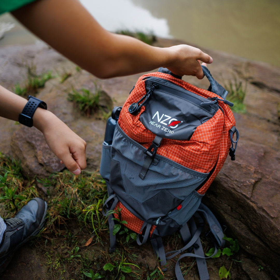 Near Zero Little Dean - 20L Hiking Backpack