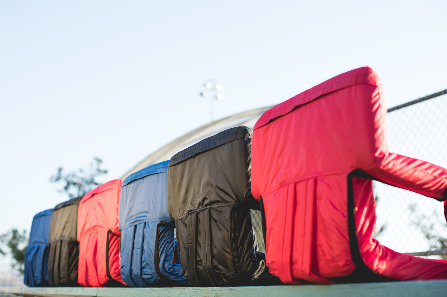 Picnic Time Ventura Portable Reclining Stadium Seat