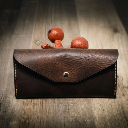 Bull Sheath Leather Sugar Land Clutch Wallet