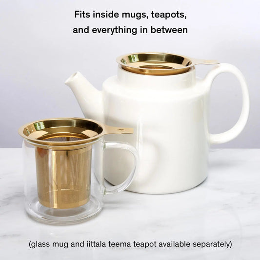 August Uncommon Tea One Cup Infuser - Ditch the tea ball, this infuser is a game changer.