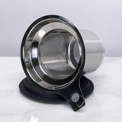 August Uncommon Tea One Cup Infuser - Ditch the tea ball, this infuser is a game changer.